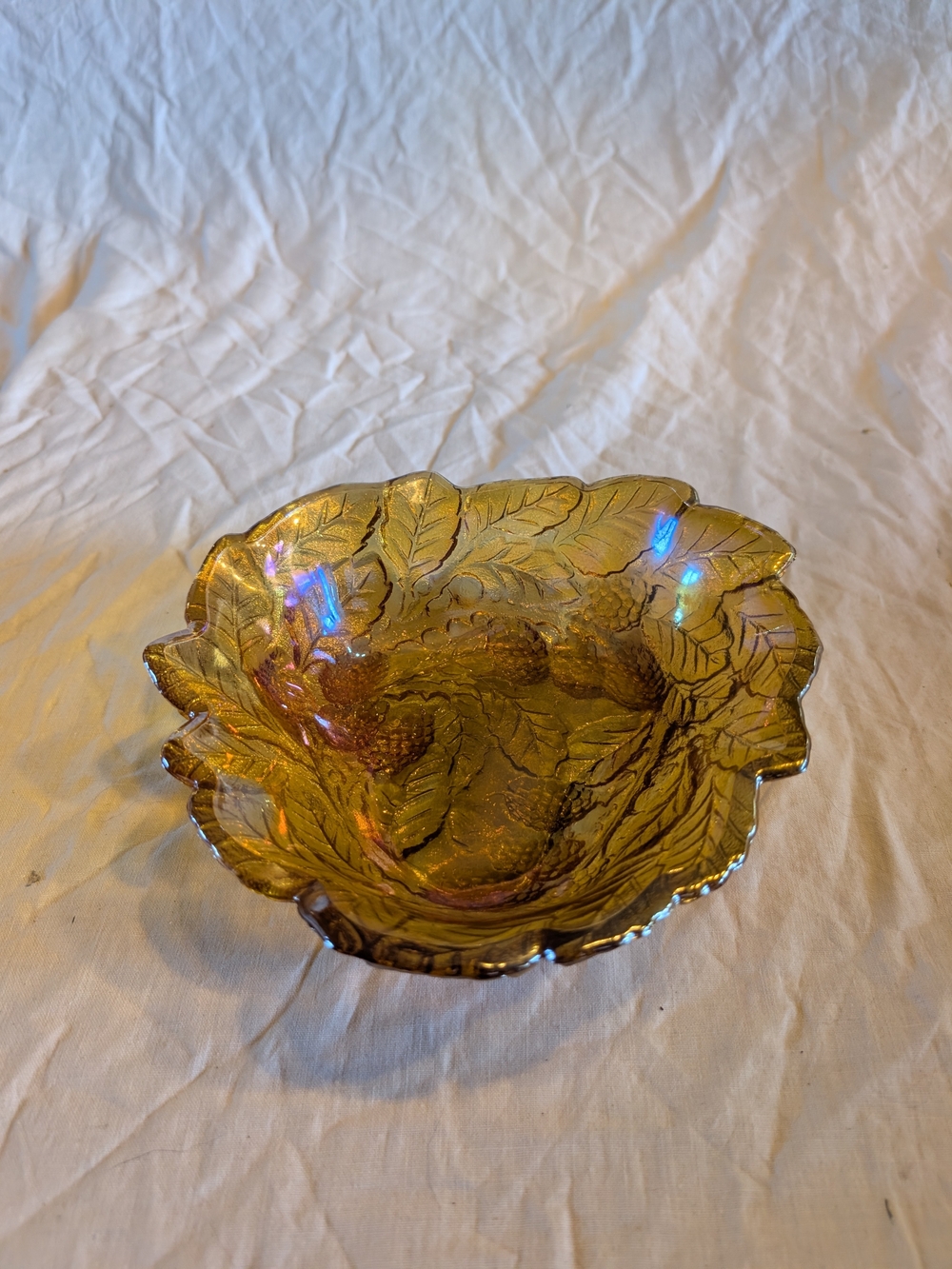 RESERVE Amber Leaf Pattern Decorative Glass Bowl - Home Art